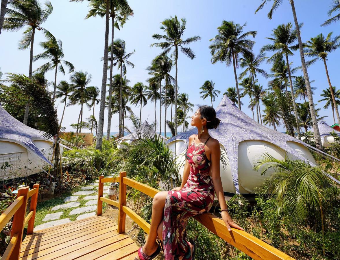 Nacpan Beach Glamping Managed By H Hospitality Group El Nido Exterior photo